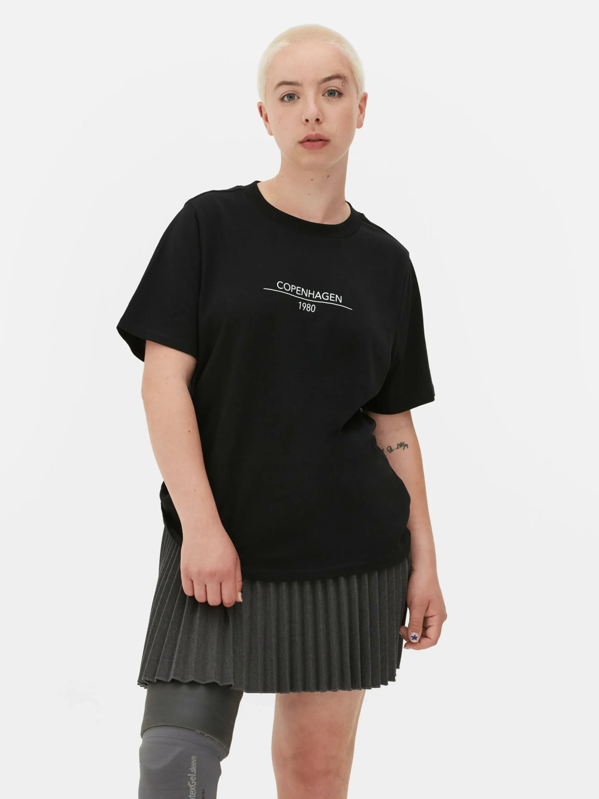 Mujer Primark Tops Y Camisetas|Camiseta De Manga Corta Con Estampado Gráfico