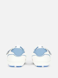 Primark Calzado Deportivo|Deportivas Bajas Con Estrellas En La Suela